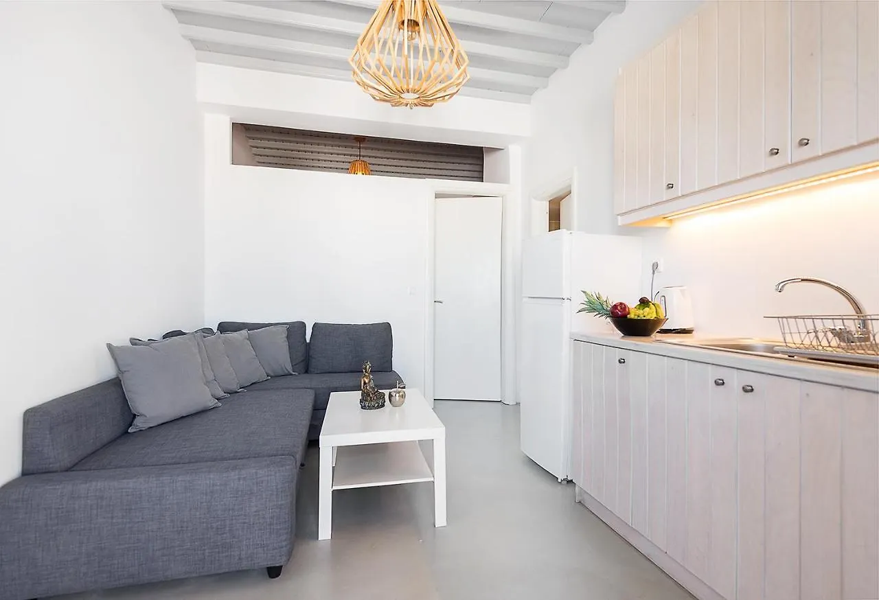 kontakty Brand New Mykonos Town Suites