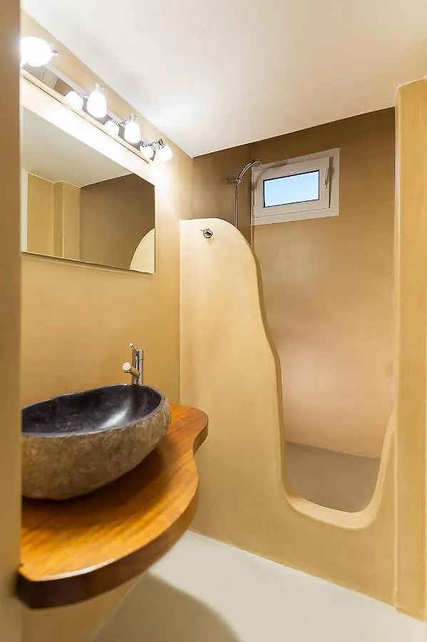 Brand New Mykonos Town Suites Apartmán